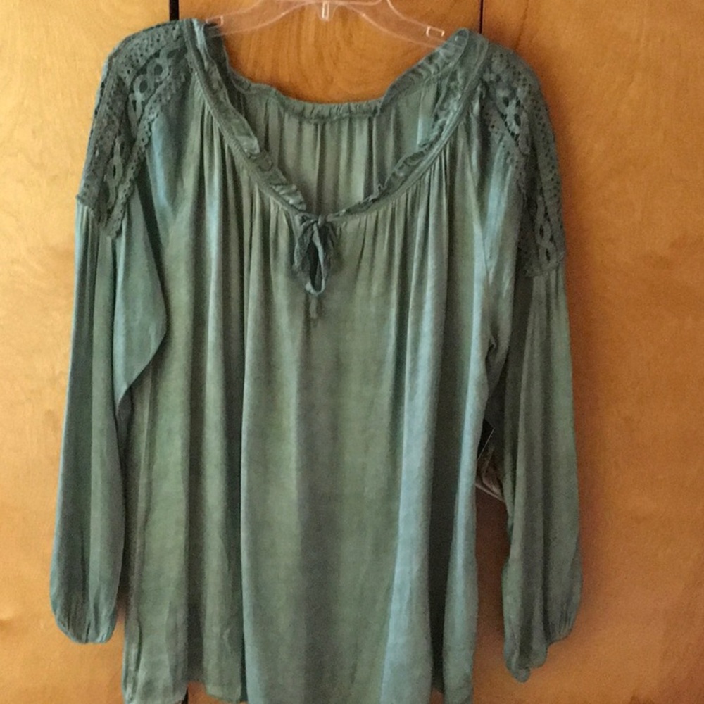 Olive Top